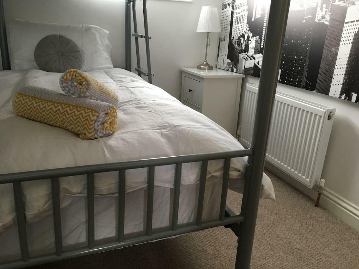 Appartamento Number One Wetherby Esterno foto