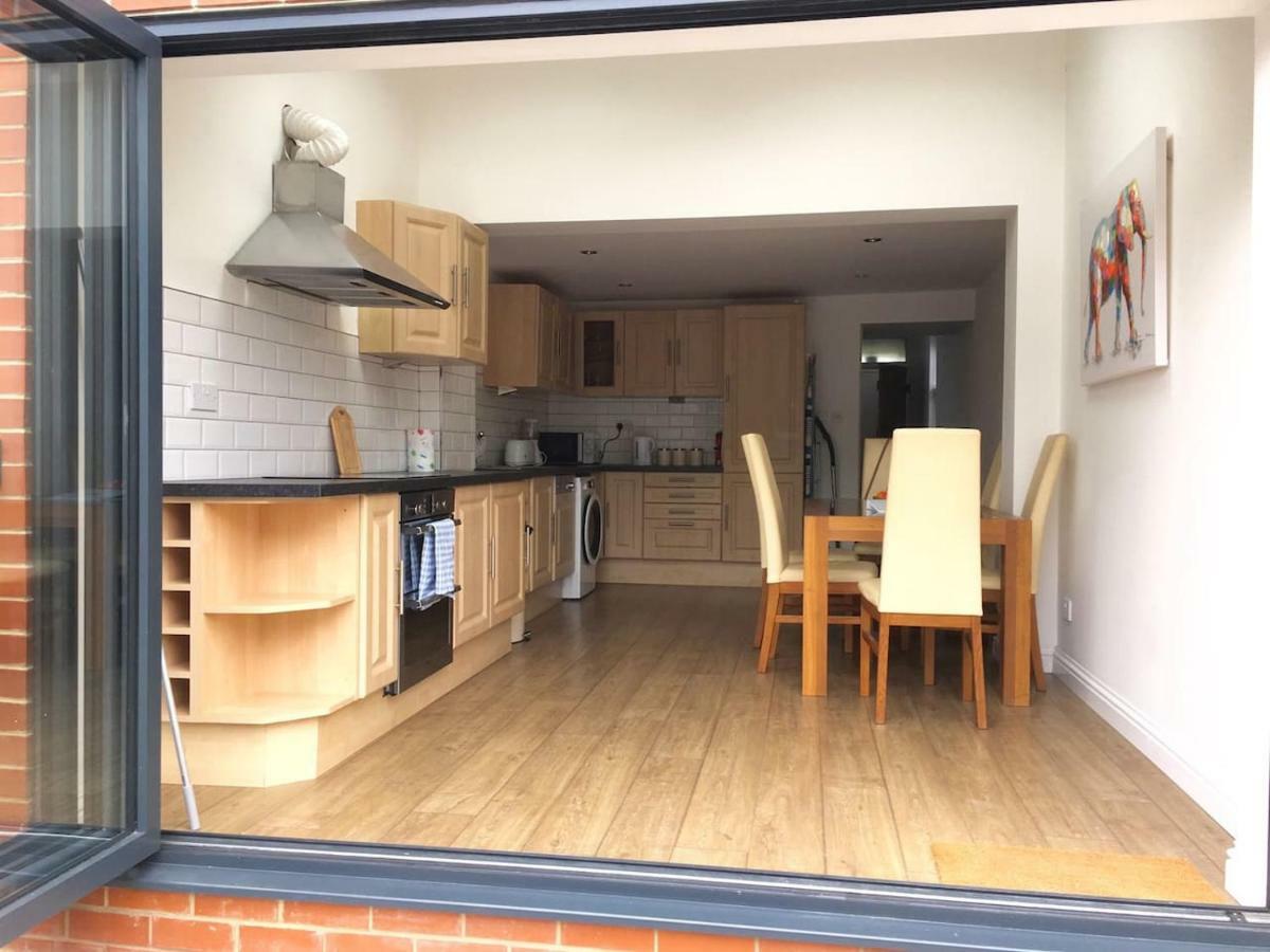 Appartamento Number One Wetherby Esterno foto